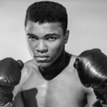 محمد علي أعظم ملاكم للوزن الثقيل